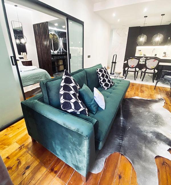 Apartamento De Diseno En Malasana Junto A Gran Via 马德里 外观 照片